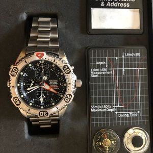 Seiko Scubadivers 200 mtrs water resistant depth sensor watch